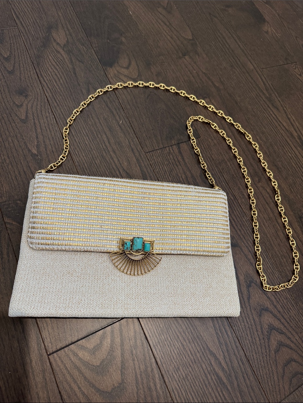 Stella & Dot Cream and Gold Crossbody Bag with Detachable Chain and Accent